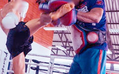 600�ִ�ܱ��C��