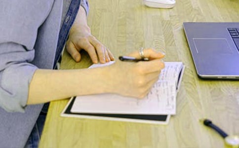 ����Σ�C(j��)�¡���ѩ�r�Ć�ʾ���x���