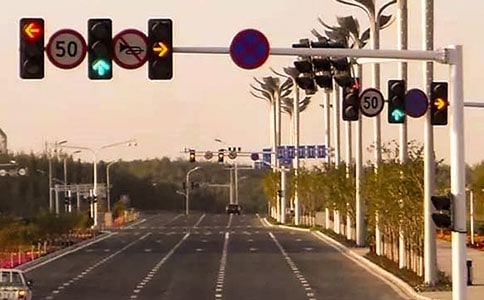 �����бK�t�G������300��