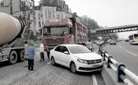 ��ͨ�¹��r���f(xi��)�h��(sh��)���\15ƪ