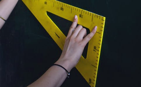 �������еķe�O����W(xu��)�����x��з��ģ����x8ƪ��