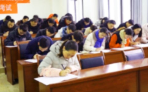 �ԌW(xu��)��ԇ�������Z�����ģ�ͨ��13ƪ��