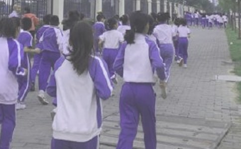 ��һ�꼉�ܲٱ�ِ���Y����