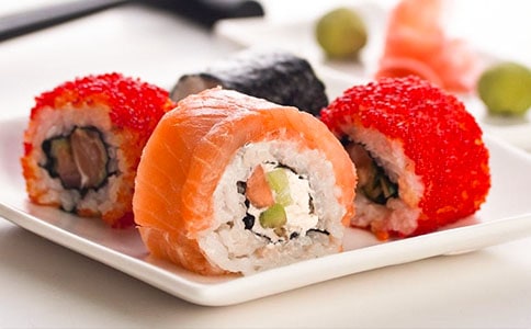 ����˾��������300��