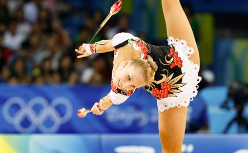 高二年級(jí)藝術(shù)體操(彩帶)課時(shí)教學(xué)計(jì)劃