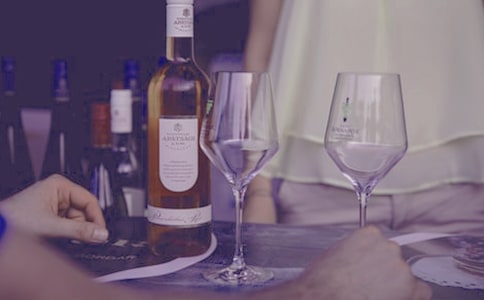 �Ї������H��(ji��)ĿThe Blind Date TV Show in China